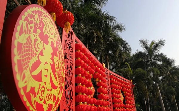 充滿正能量的跨年朋友圈祝福語,充滿正能量的跨年朋友圈文案